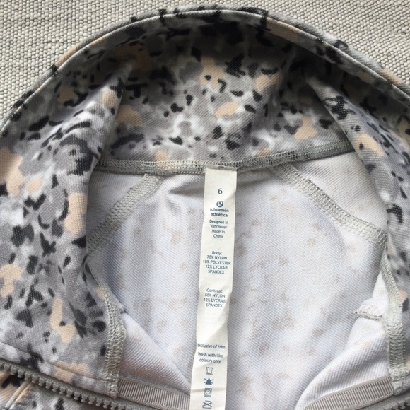 Lululemon gray/white/peach In stride jacket size 6 - Picture 6 of 7